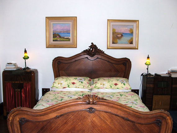 Main_bedroom.jpg